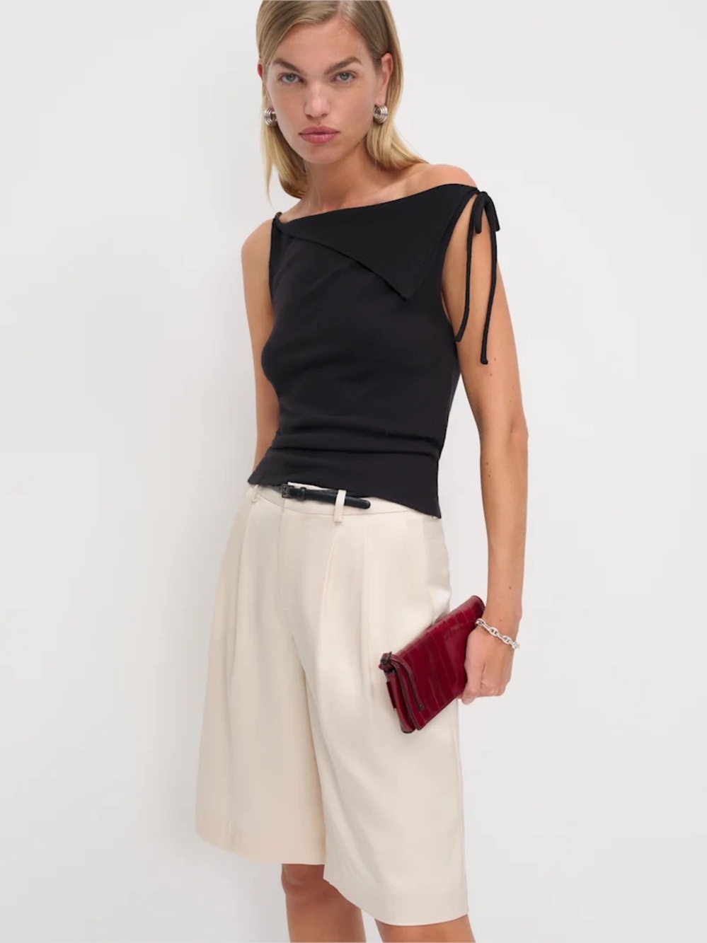 NWT reformation Emma knit top - size m